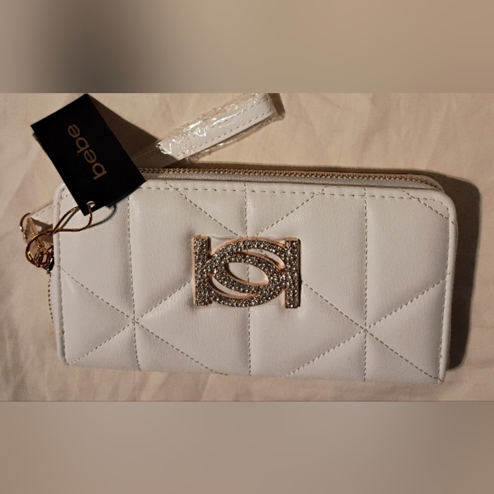 Brand New White Quilted Bebe Women's Wristlet/Wallet/Clutch Bag